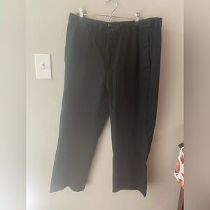 Men’s Haggar 34x29 Black Slacks